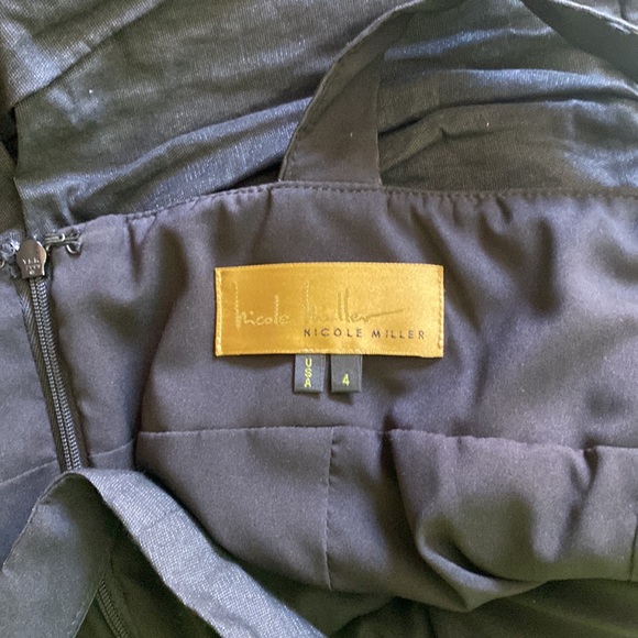 NICOLE MILLER BLACK RUSHED FITTED PLUNGING NECKLINE COCKTAIL DRESS SIZE 4🌟EUC🌟 - Picture 8 of 14